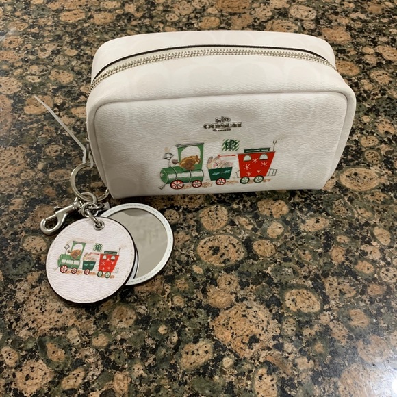 Boxy Cosmetic Case  Mirror Charm Signature Canvas - Picture 4 of 7